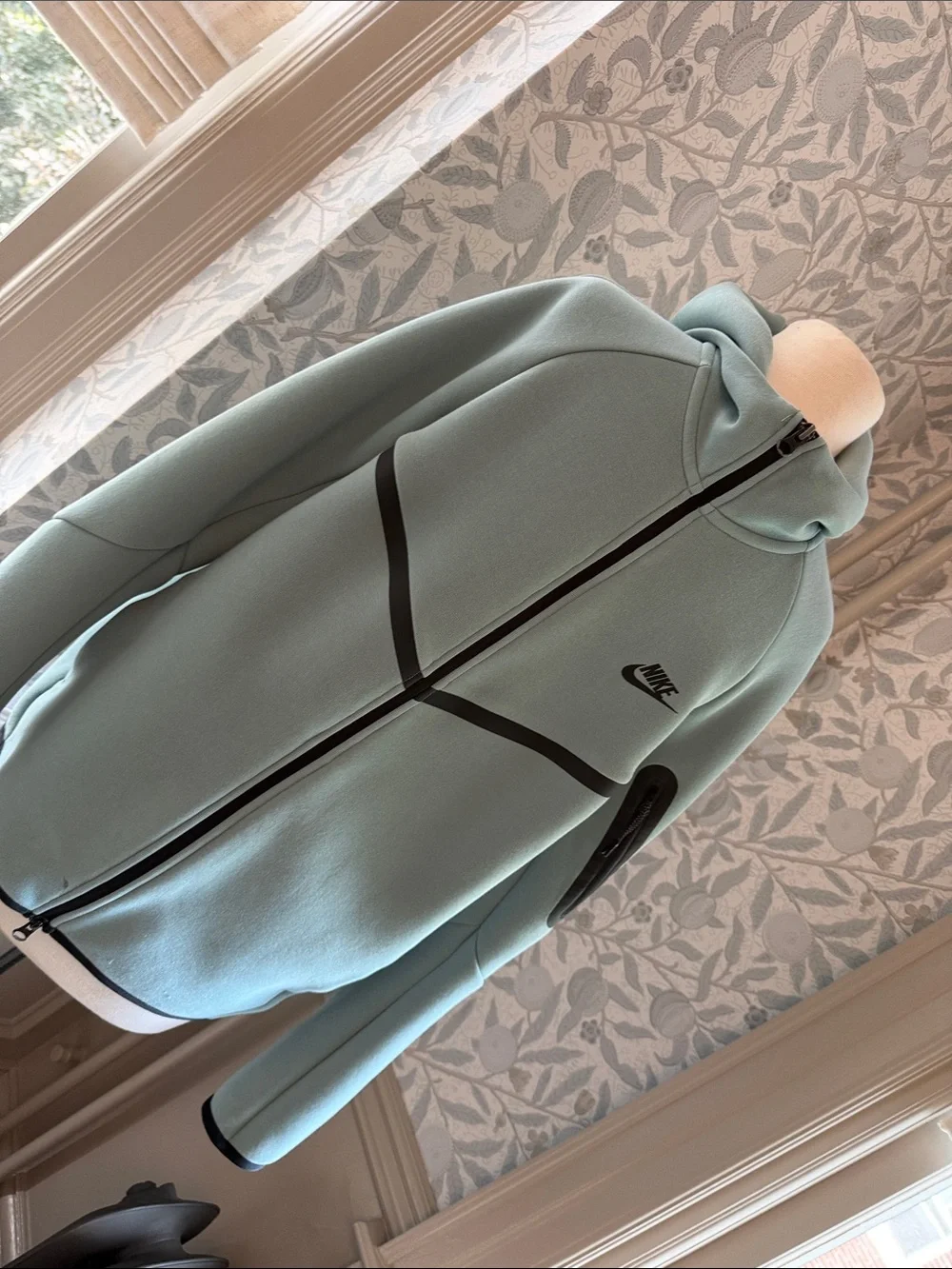 Nike Men’s Pale Blue Full-Zip Hoodie Jacket with Black Trim